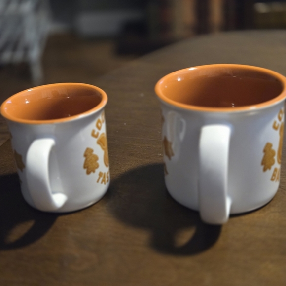 Disney Pooh Piglet Cookie Baker and Taster Ceramic Mug Set - Picture 6 of 6